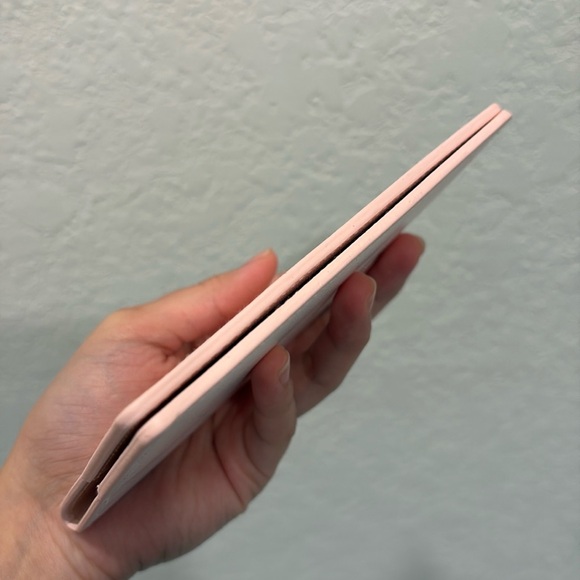 NWOT Christian Dior Beaute Blush Pink Passport Holder - Picture 3 of 8